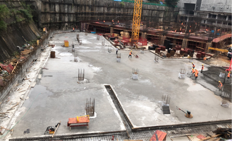 2020年5月24日-湘潭厂-湘潭厂助力步步高商业购物中心1000方底板顺利浇筑完工