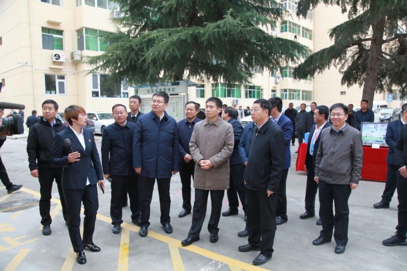 厅厅长韩一兵,市委副书记,市长薛占海,市委常委,宝塔区委书记刘景堂