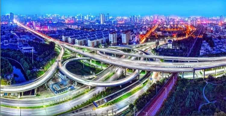 综合立体交通网这样构建