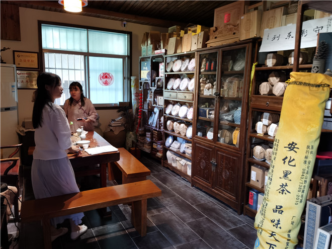 李玉年:用茶道传扬荆州文化的人