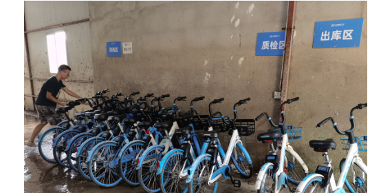武汉东湖高新城管：推进共享单车减量化 督促淘汰2000辆单车