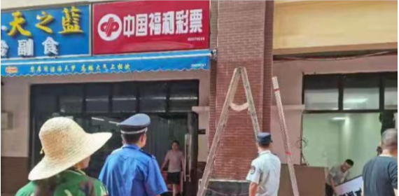 湖北武汉东湖高新发挥路长制作用 规范招牌设置提升城市颜值