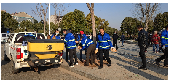 武汉市黄陂区前川街开展春节后综合环境集中整治