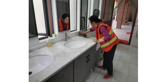 湖北枝江：强化公厕维护管理 提升便民服务水平